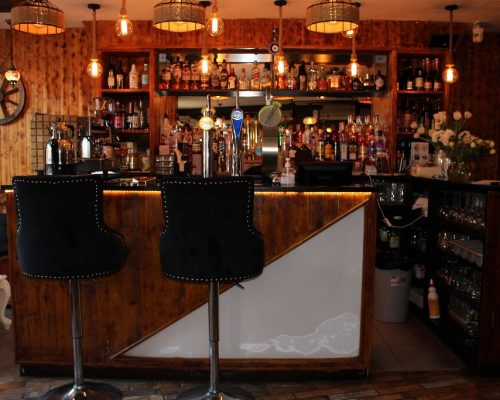 our-cosy-bar (2)